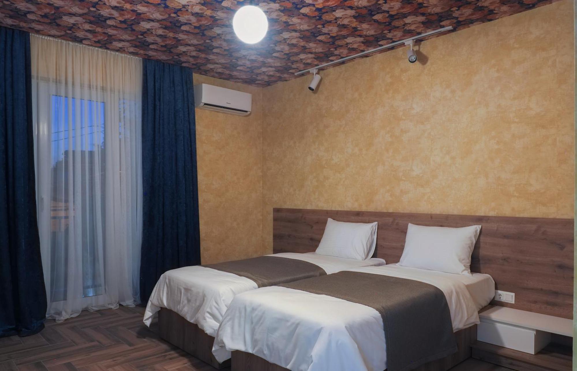 Hotel Hills In Old Tiflis Dış mekan fotoğraf